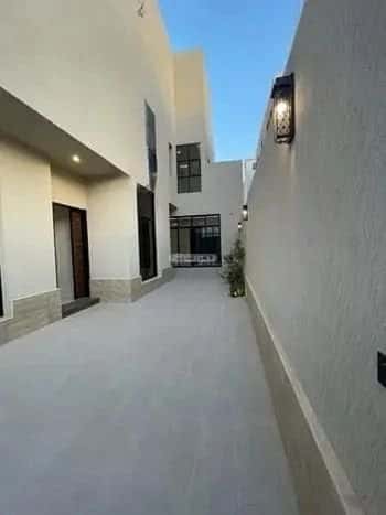 6 bedroom villa in Al Mahdiyyah 2