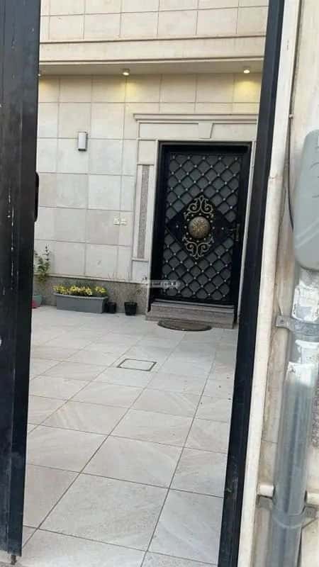 فيلا 9 غرف في العارض 4