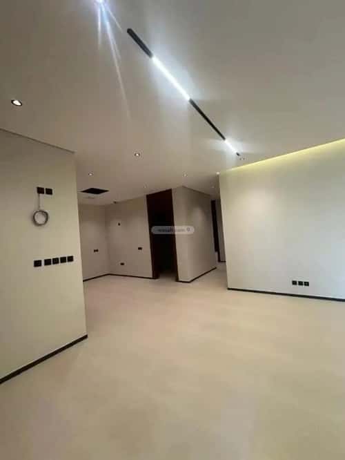 4 bedroom floor in Al Aridh 4