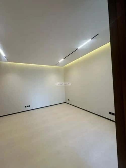 4 bedroom floor in Al Aridh 15