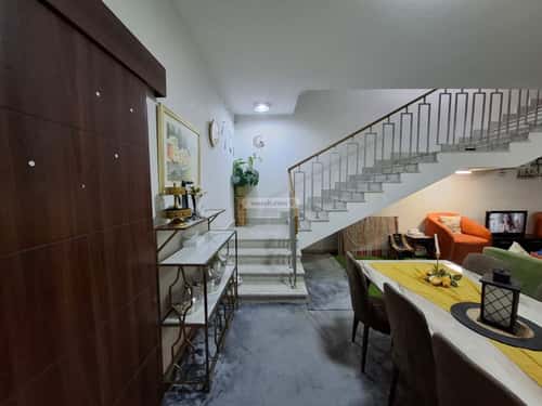 6 bedroom villa in Al Janadriyah 5