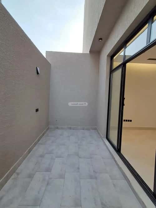 فيلا 4 غرف في العارض 4
