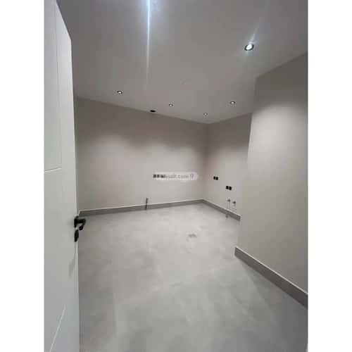 5 bedroom villa in Al Aridh 6
