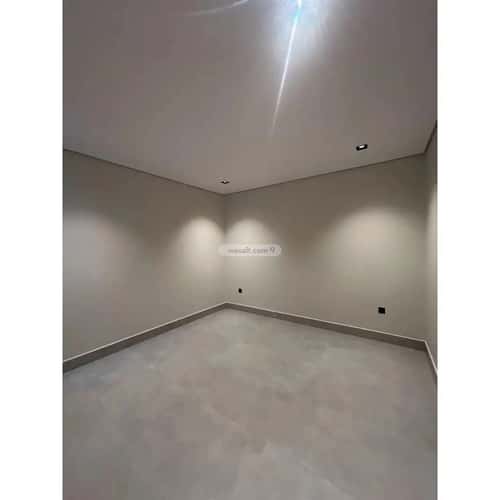 5 bedroom villa in Al Aridh 3