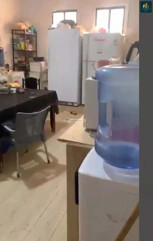 10 bedroom villa in Al Zahrah 6