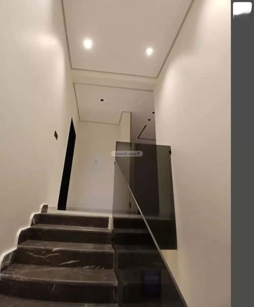 5 bedroom villa in Al Rimal 7