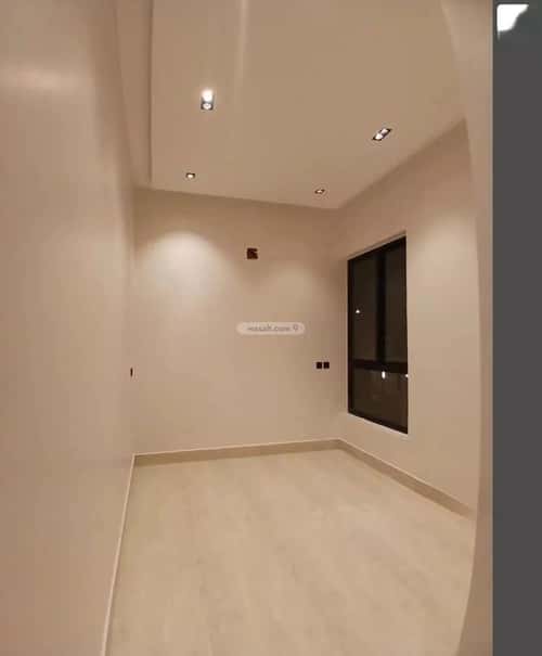 8 bedroom villa in Al Bayan 2