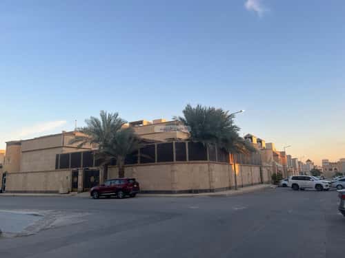 5 bedroom villa in Al Yasmin 3