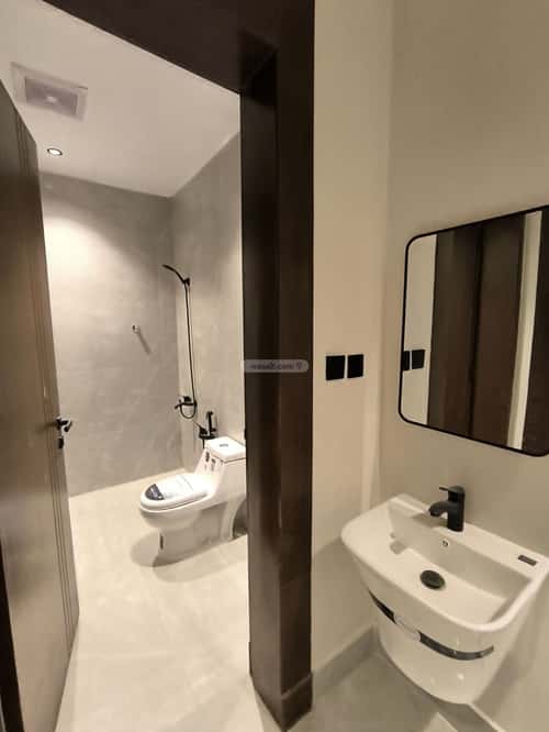 5 bedroom villa in Al Bayan 11