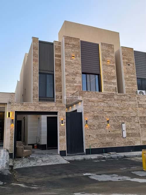 5 bedroom villa in Al Bayan 4