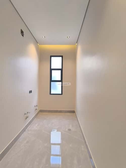 5 bedroom villa in Al Bayan 12
