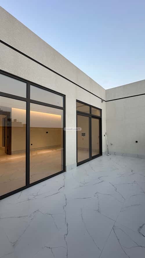 3 bedroom floor in Al Manar 11
