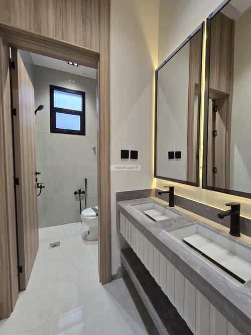 5 bedroom apartment in Al Maizilah 2