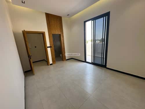 4 bedroom floor in Al Janadriyah 11