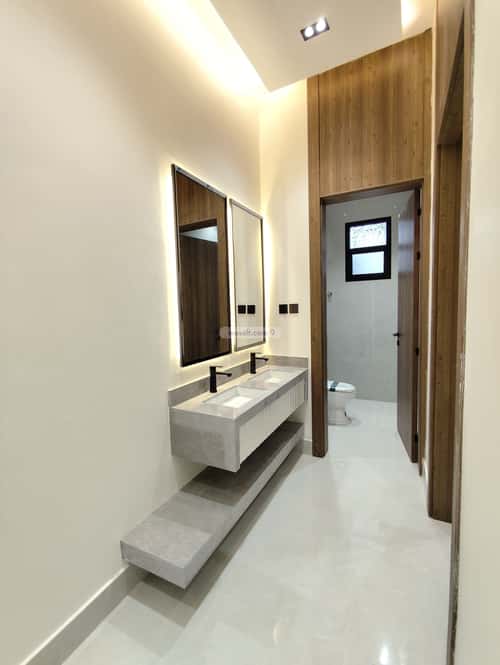 4 bedroom floor in Al Maizilah 1