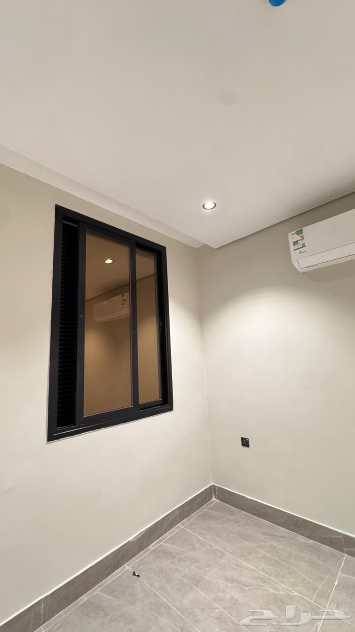 5 bedroom apartment in Ash Shulah 4