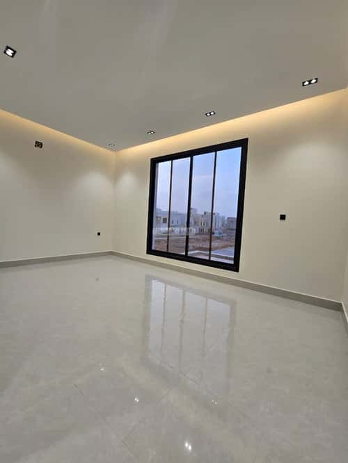 4 bedroom floor in Al Maizilah 5