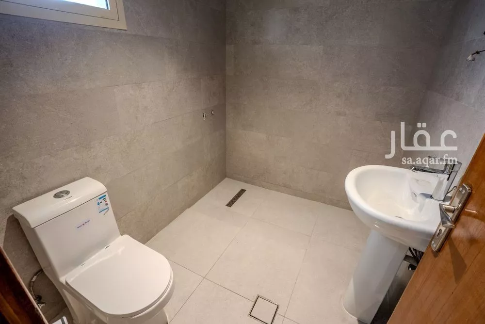 4 bedroom apartment in An Nawras, Eastern Province 21