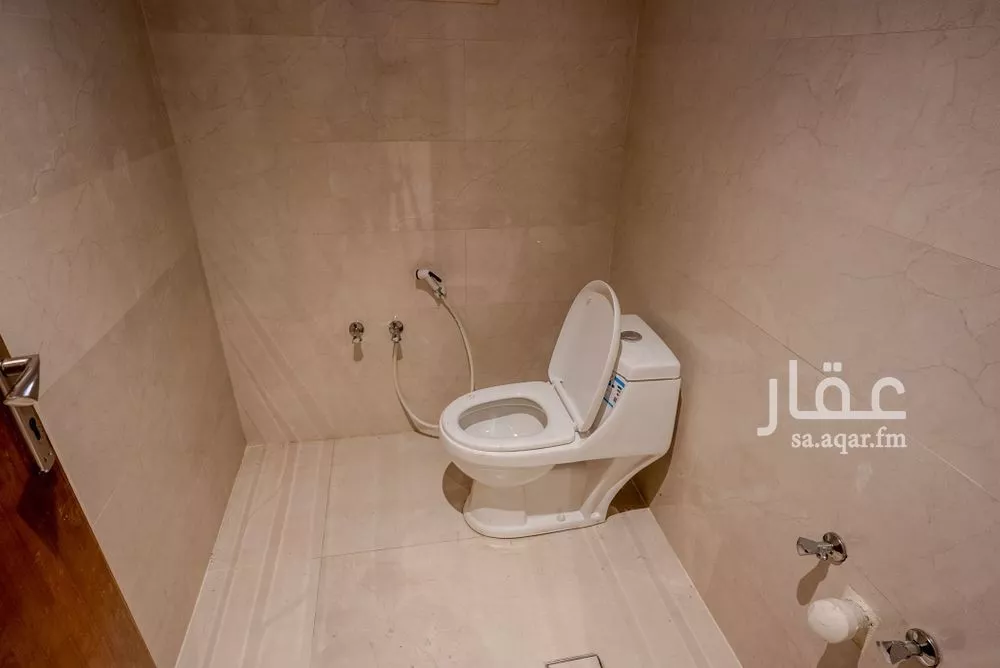 4 bedroom apartment in An Nawras, Eastern Province 9