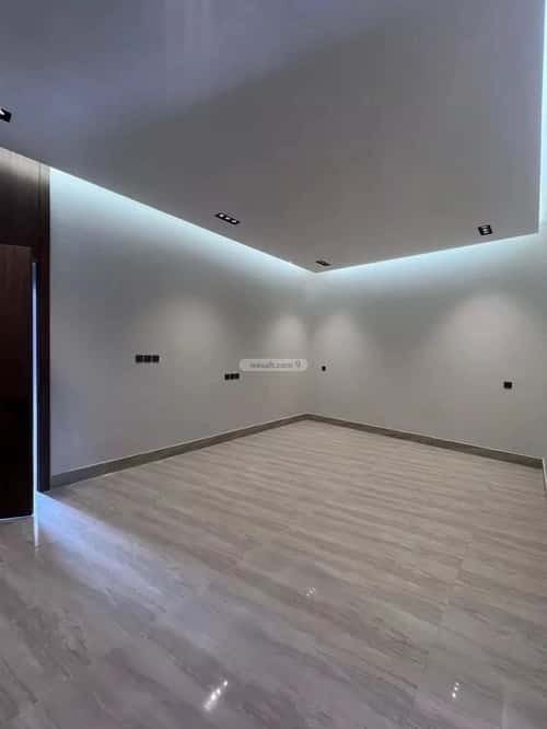 5 bedroom villa in Al Rimal 3