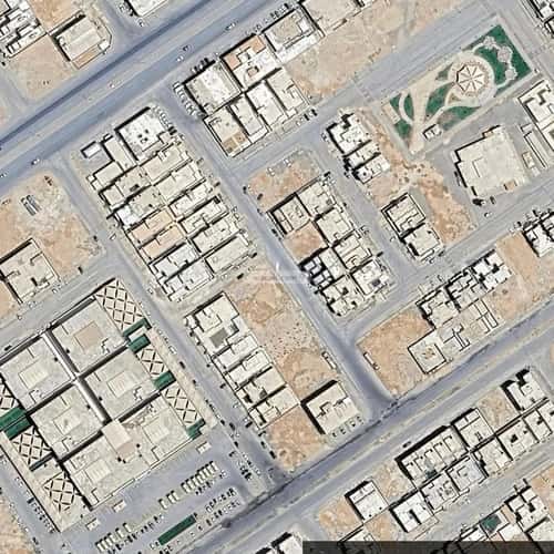 5 bedroom villa in Al Mahdiyyah 2