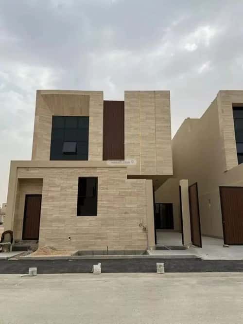 6 bedroom villa in Al Mahdiyyah 3
