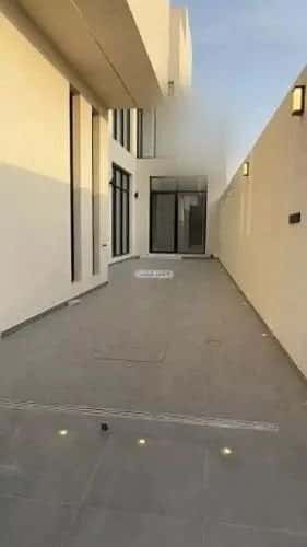 6 bedroom villa in Al Mahdiyyah 2