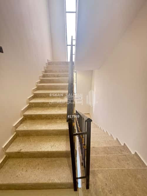 6 bedroom floor in Badr 3