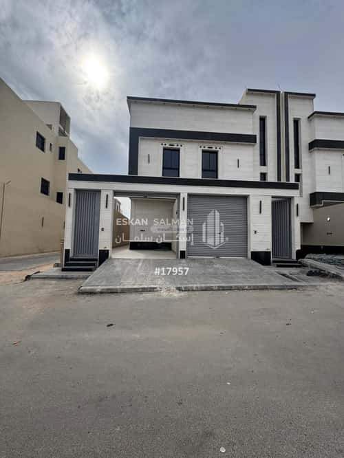 5 bedroom villa in Badr 2