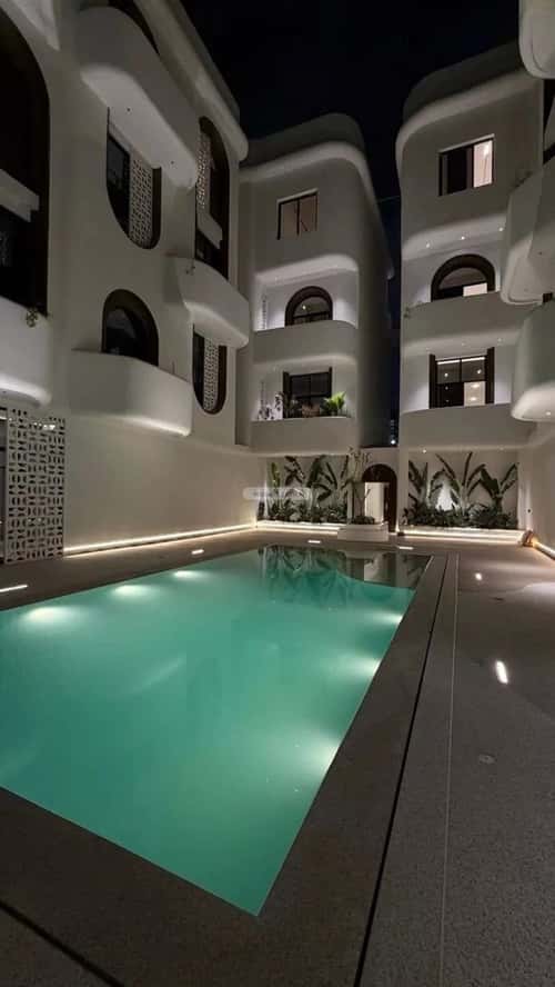 4 bedroom apartment in Al Rawdah 3