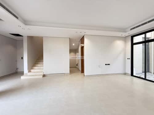 5 bedroom villa in Al Mahdiyyah 3