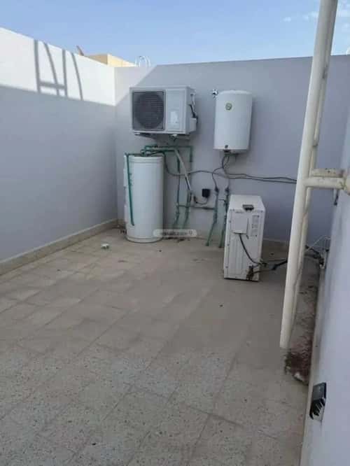 5 bedroom villa in Al Narjis 4