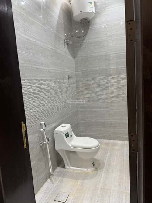 فيلا 13 غرف في النظيم 4