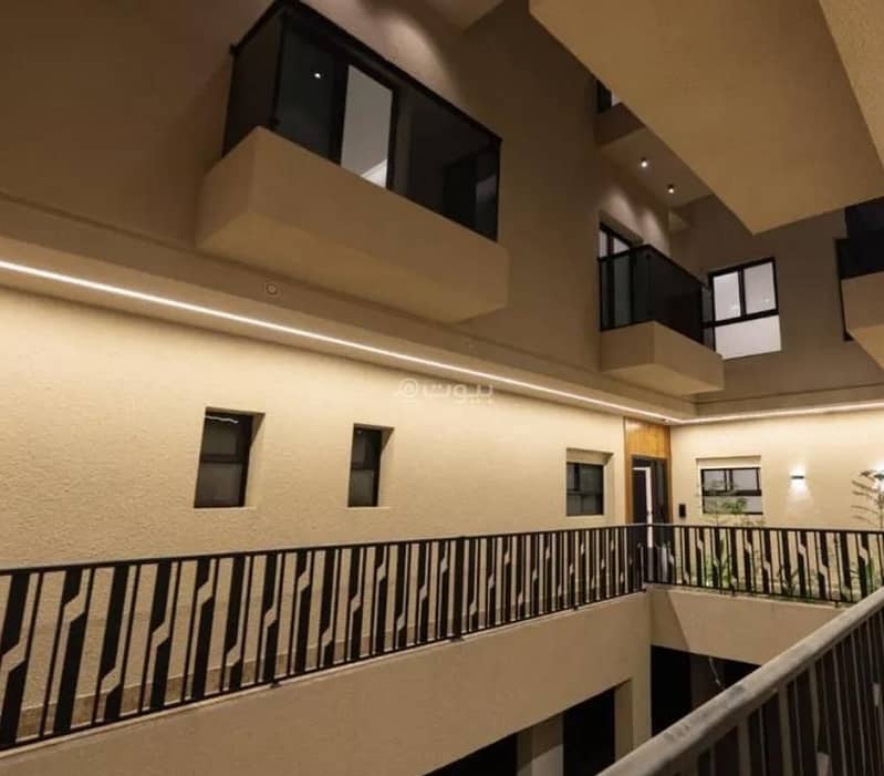 4 bedroom apartment in King Fahd, Riyadh 4