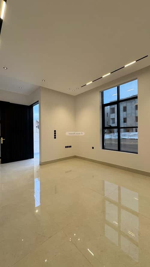 5 bedroom villa in Al Mahdiyyah 8