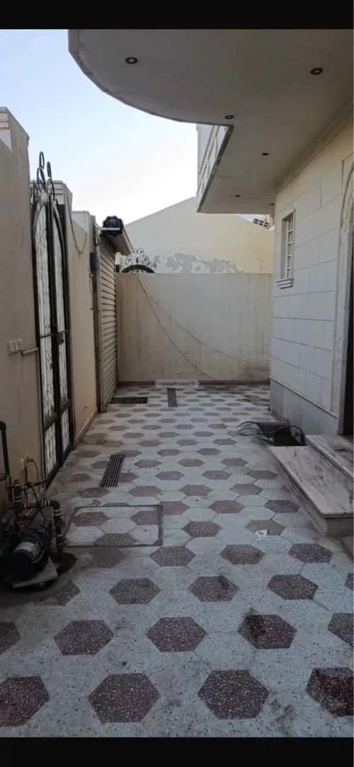 12 bedroom villa in As Saadah 9