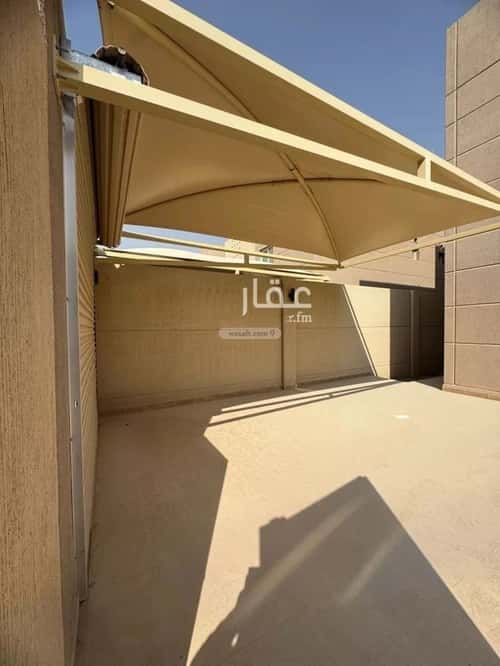 8 bedroom villa in Riyadh 10