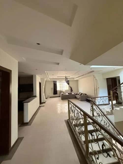 8 bedroom villa in Al Sahafah 3