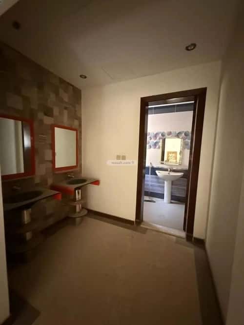 8 bedroom villa in Al Sahafah 3