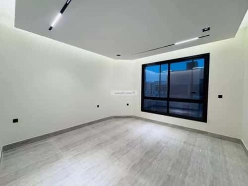 4 bedroom villa in Al Aridh 9