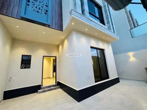 4 bedroom villa in Al Aridh 14