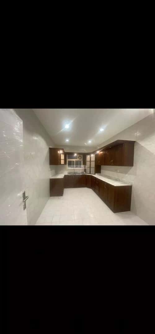 4 bedroom apartment in Al Sahafah 9