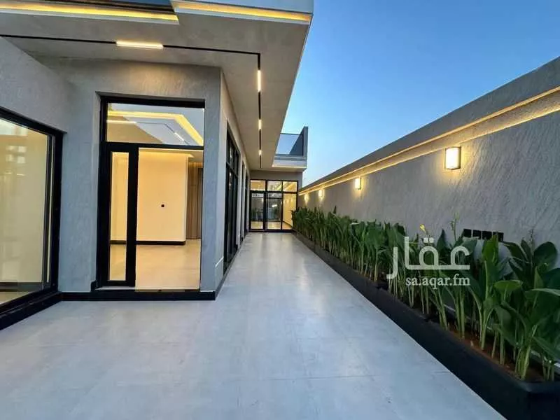 7 bedroom villa in Al Rimal 3