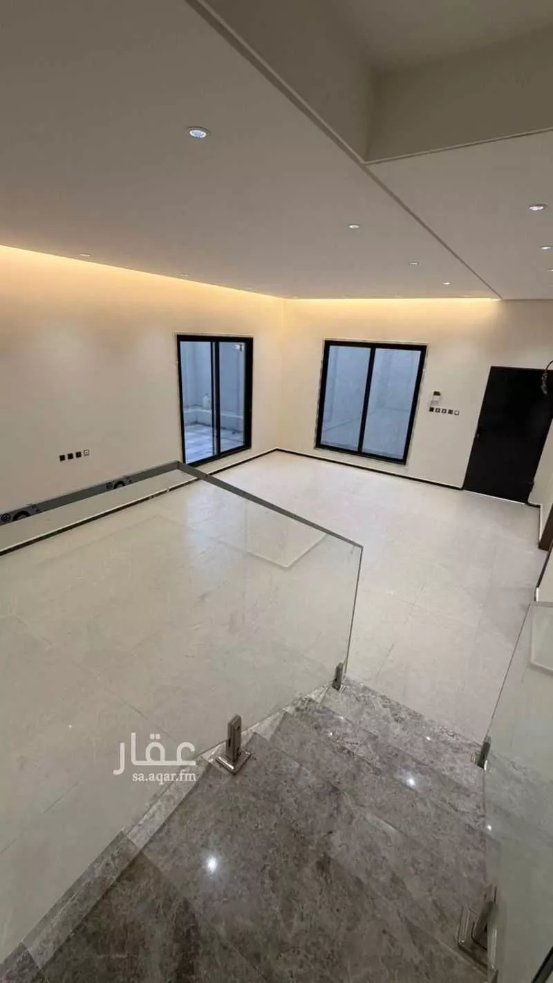 5 bedroom villa in Dhahrat Laban 15