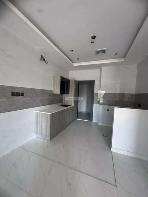 شقة 4 غرف في النرجس 4