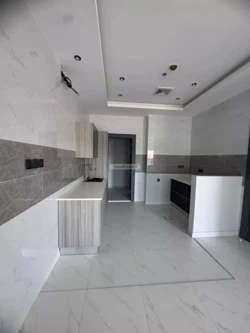 شقة 4 غرف في النرجس 5