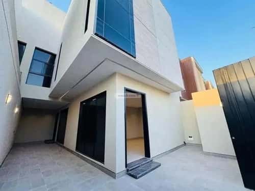 فيلا 4 غرف في العارض 9
