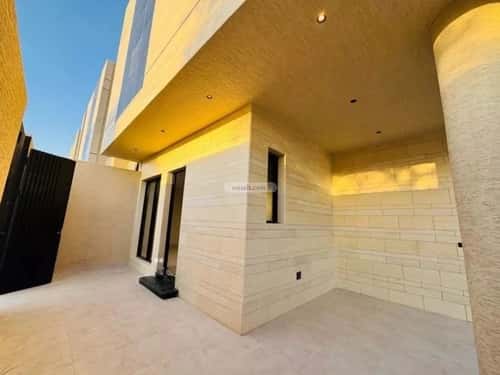 4 bedroom villa in Al Aridh 5
