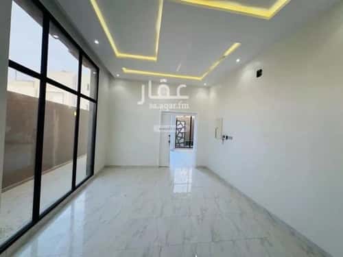 8 bedroom villa in Al Aridh 5