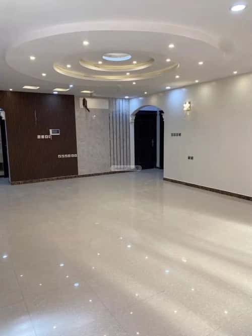 8 bedroom villa in Al Awali 3